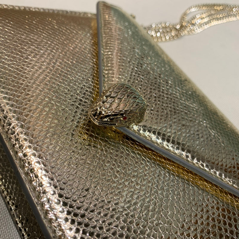 Dragons Bags Detail