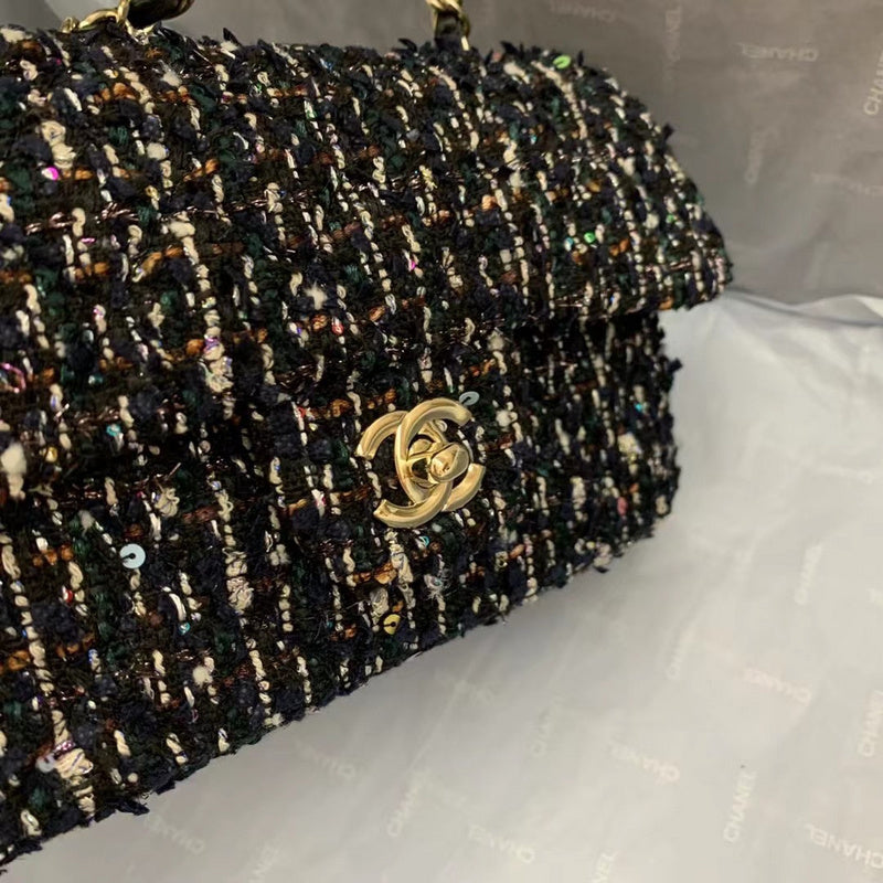 Dragons Bags Detail