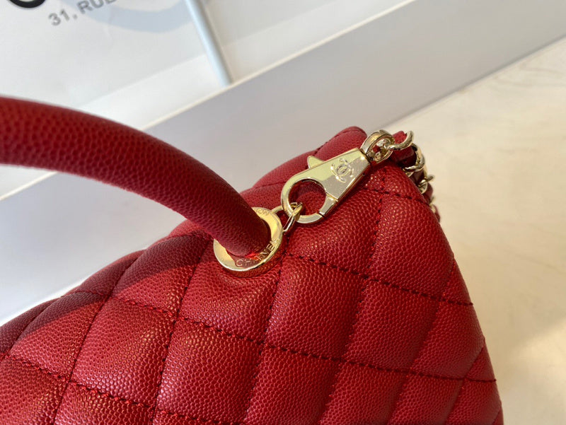 Dragons Bags Detail