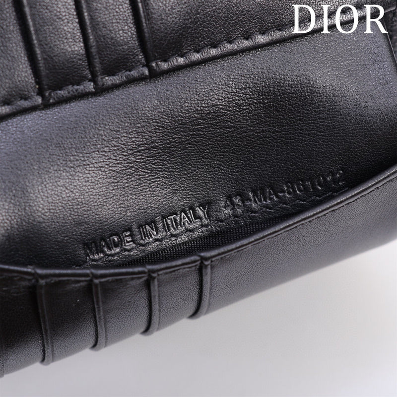 Dragons Bags Detail
