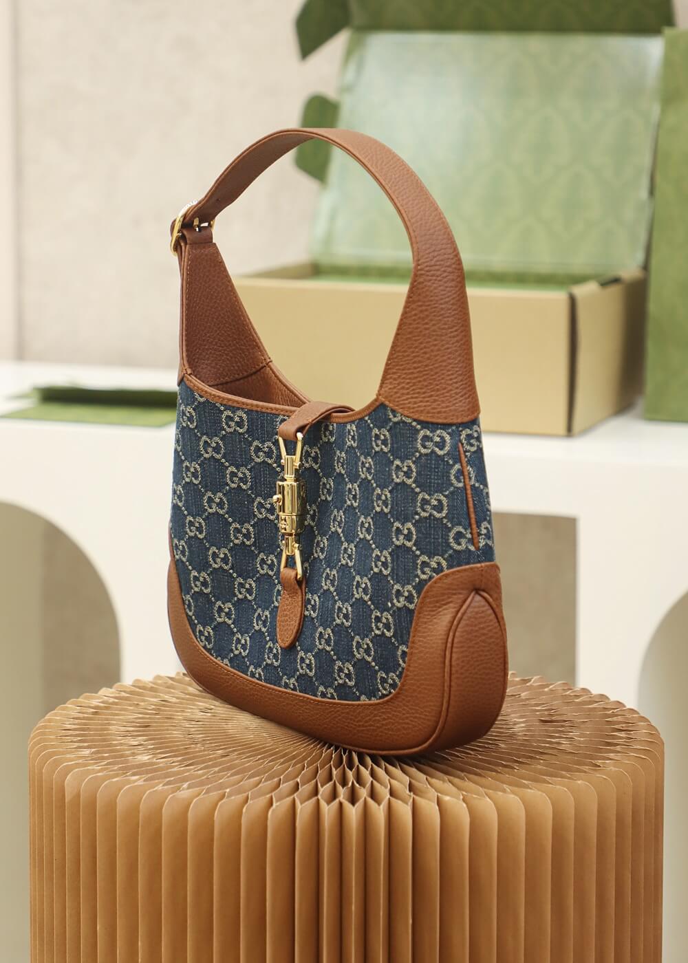 VBS 637092 subaxillary bag Leather brown blue canvas