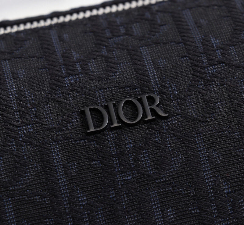 Dragons Bags Detail