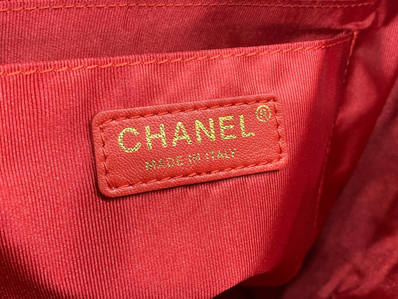Dragons Bags Detail