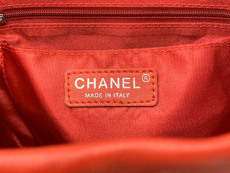 Dragons Bags Detail