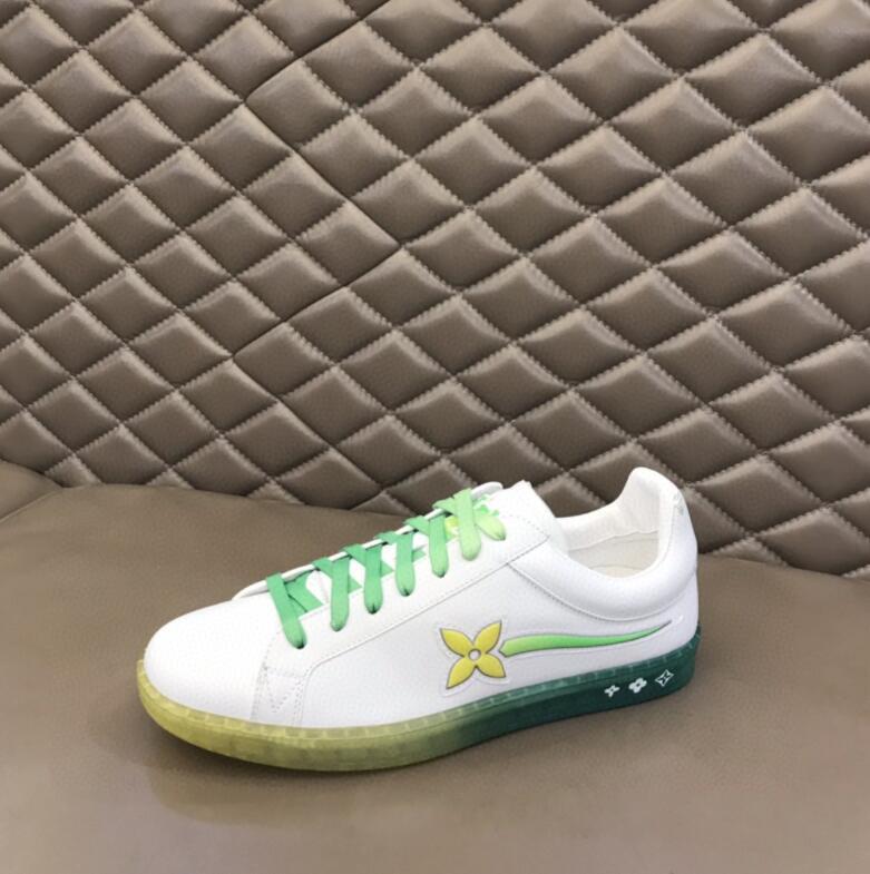 Dragons Bags Detail