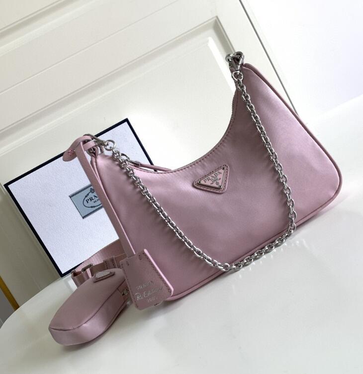Dragons Bags Bags

 - PD Bags - 092