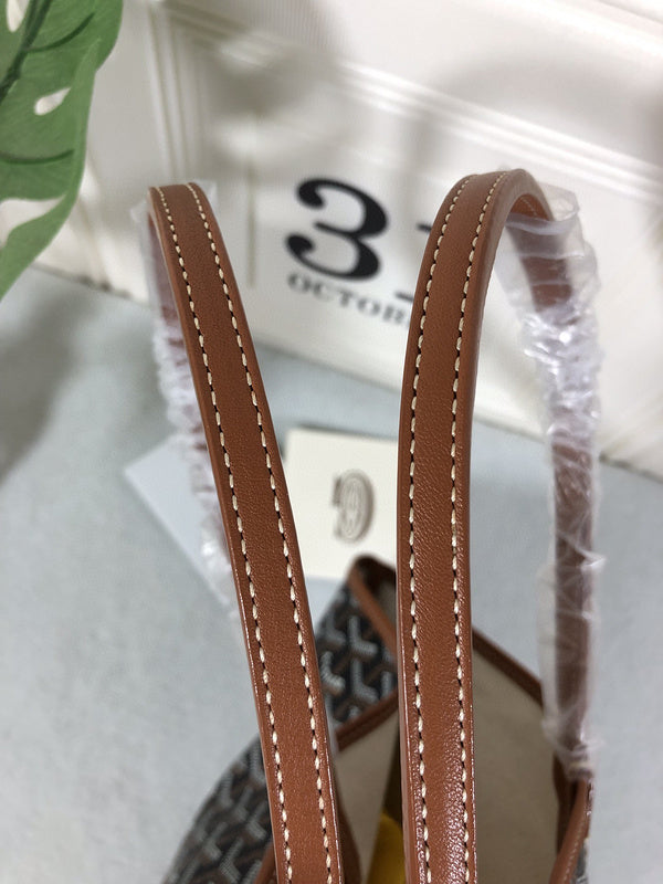 VBS - GOD Bags - 297