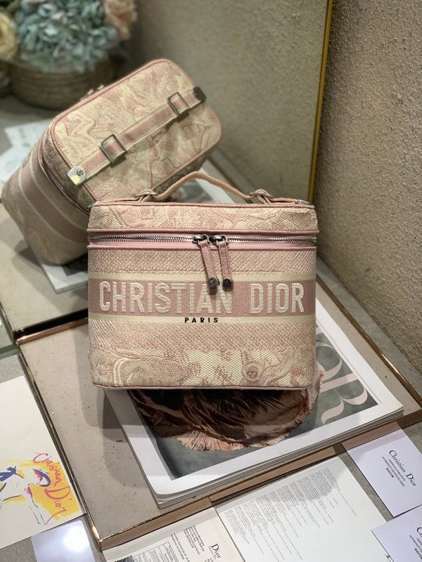 Dragons Bags MV - Dir Bags - 1980