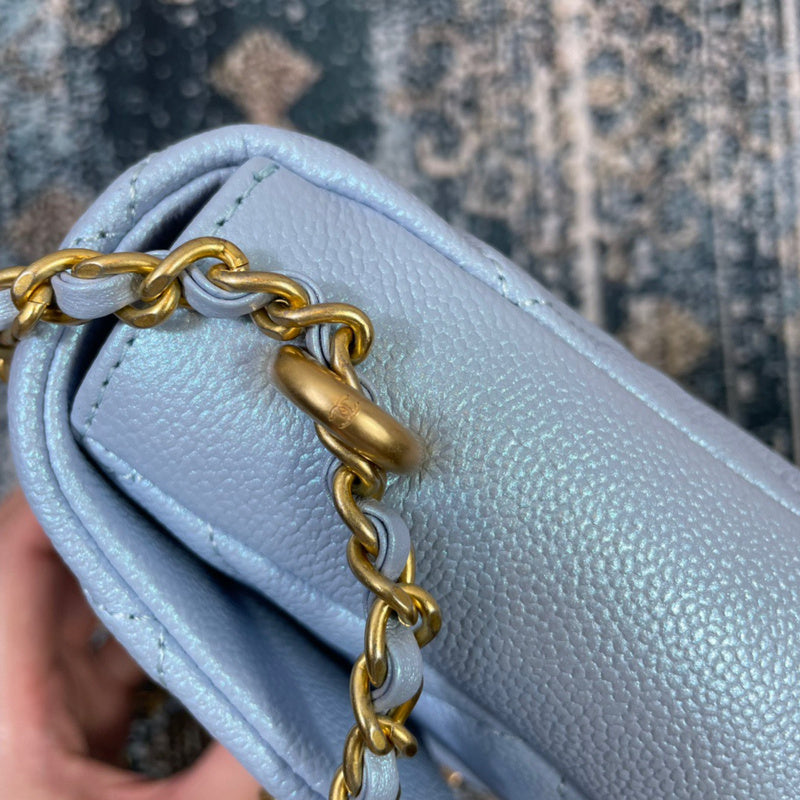 Dragons Bags Detail