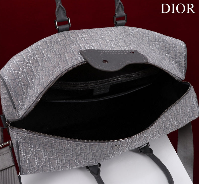 Dragons Bags Detail