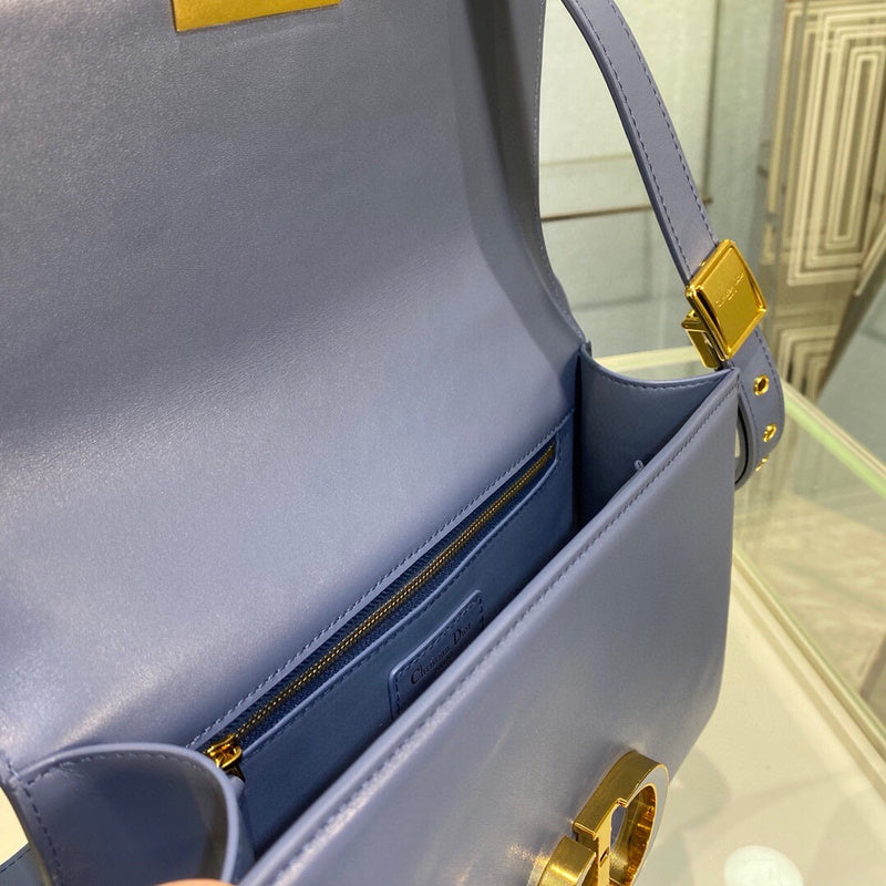 Dragons Bags Detail