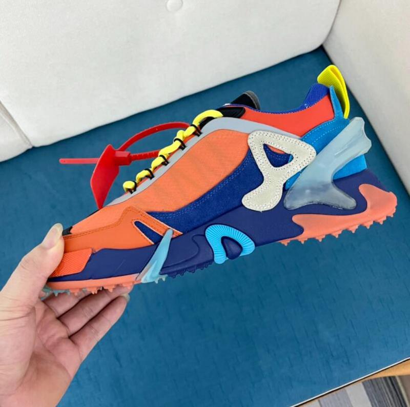 Dragons Bags Detail
