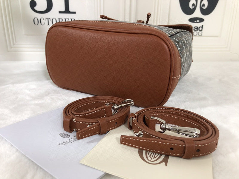 VBS - GOD Bags - 027