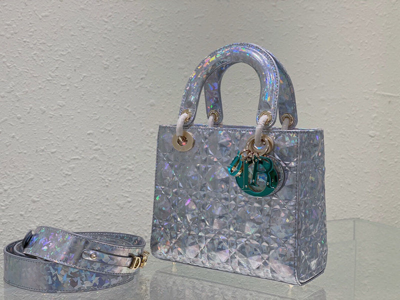 Dragons Bags Detail