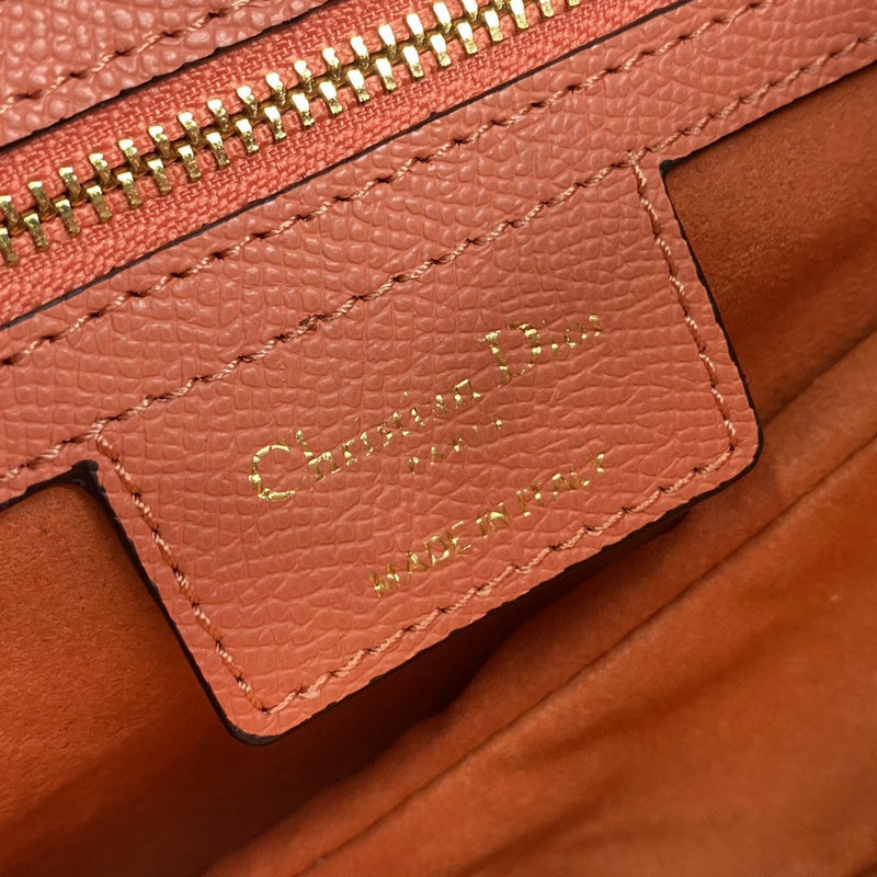 Dragons Bags Detail