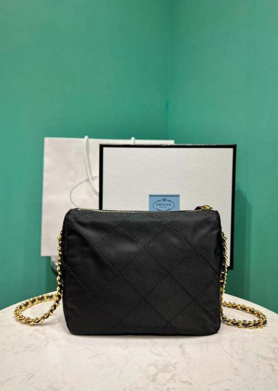 Dragons Bags Bags

 - PD Bags - 009
