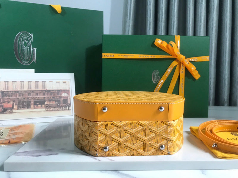 VBS - GOD Bags - 124