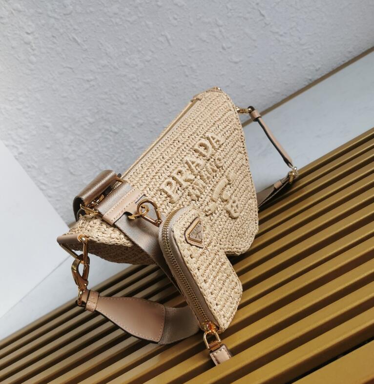 Dragons Bags Bags

 - PD Bags - 011