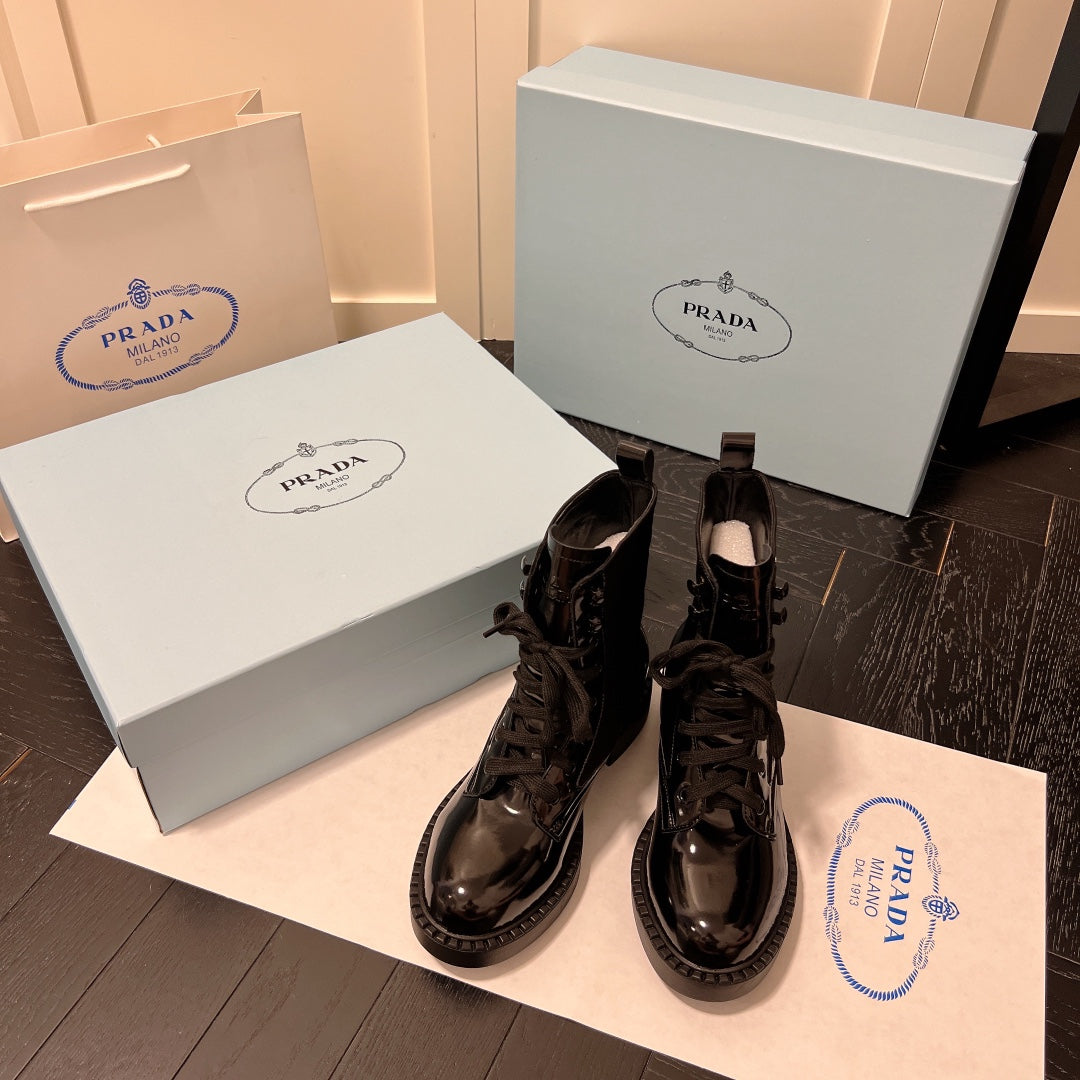 VBS BRUSHED-LEATHER AND RE-NYLON BOOTS SHINY BLACK