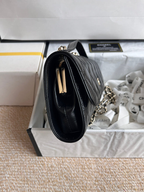 Dragons Bags Bags - Bags - 3000