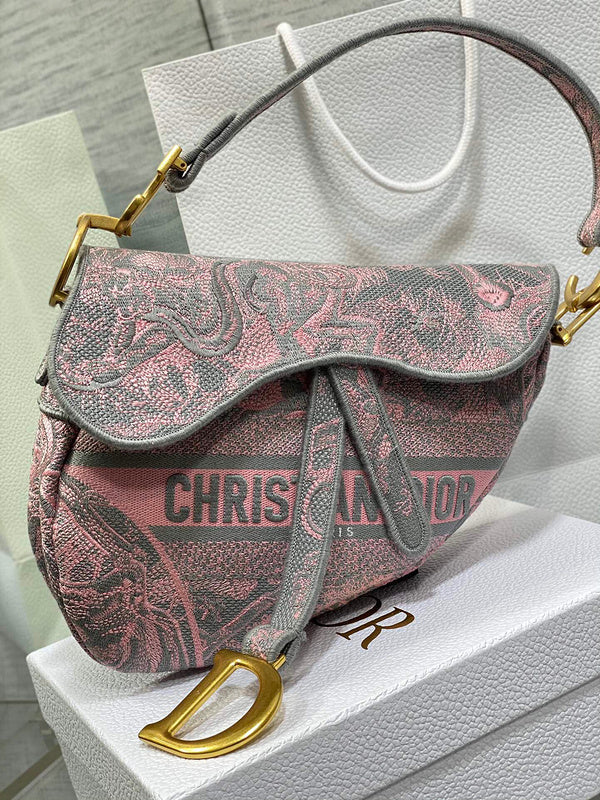 Dragons Bags Detail