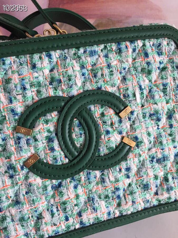 Dragons Bags Detail
