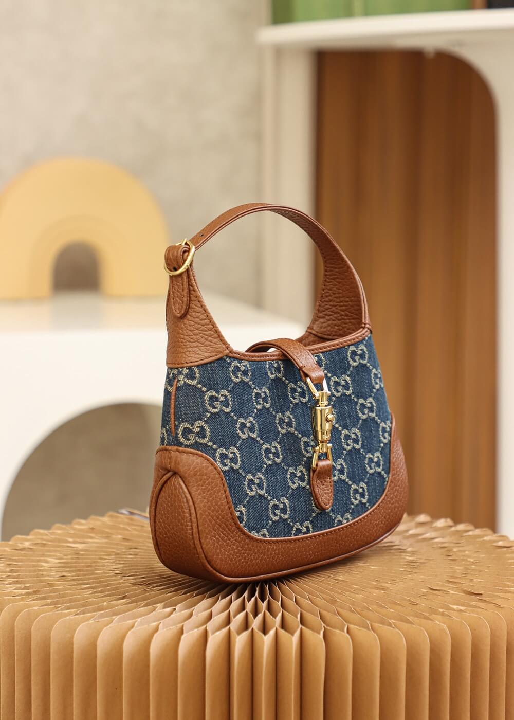 VBS 637092 subaxillary bag Leather brown blue canvas