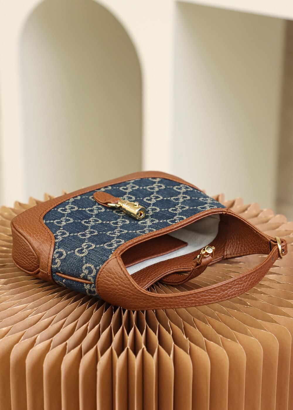 VBS 637092 subaxillary bag Leather brown blue canvas