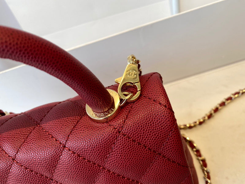Dragons Bags Detail
