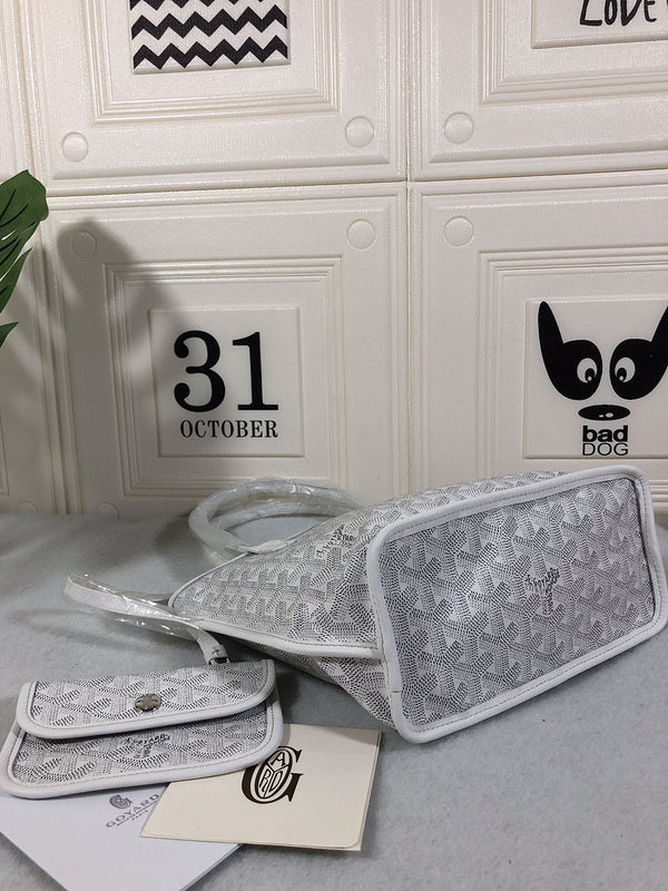 VBS - GOD Bags - 242