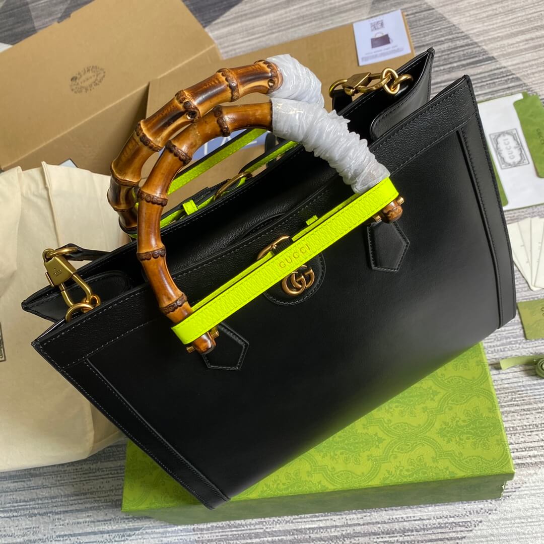 VBS655658 DIANA Bamboo joint tote handbag cowhide black 35cm