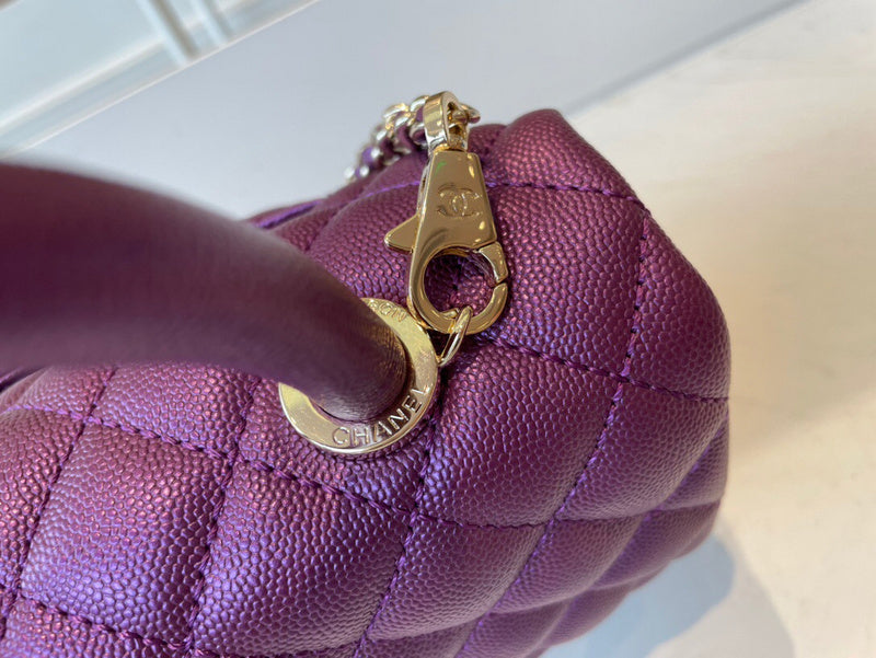 Dragons Bags Detail
