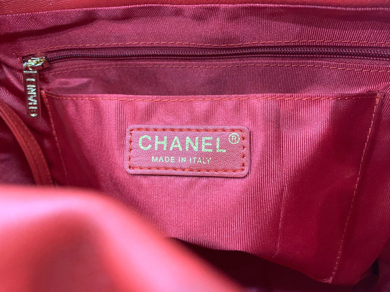Dragons Bags Detail