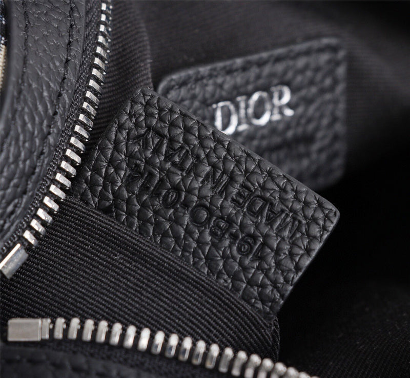 Dragons Bags Detail