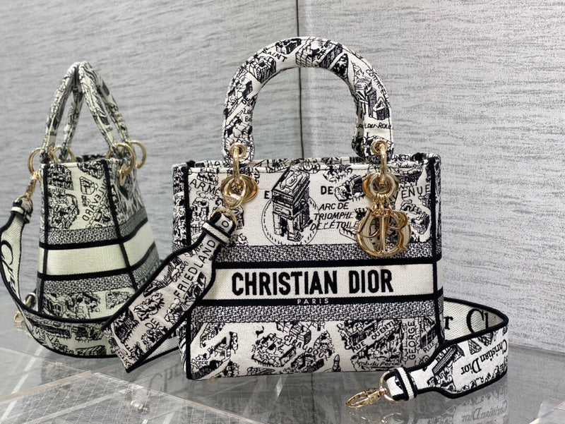 Dragons Bags Detail