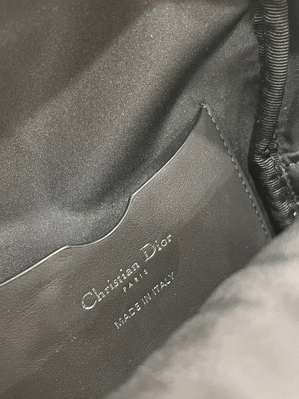 Dragons Bags Detail