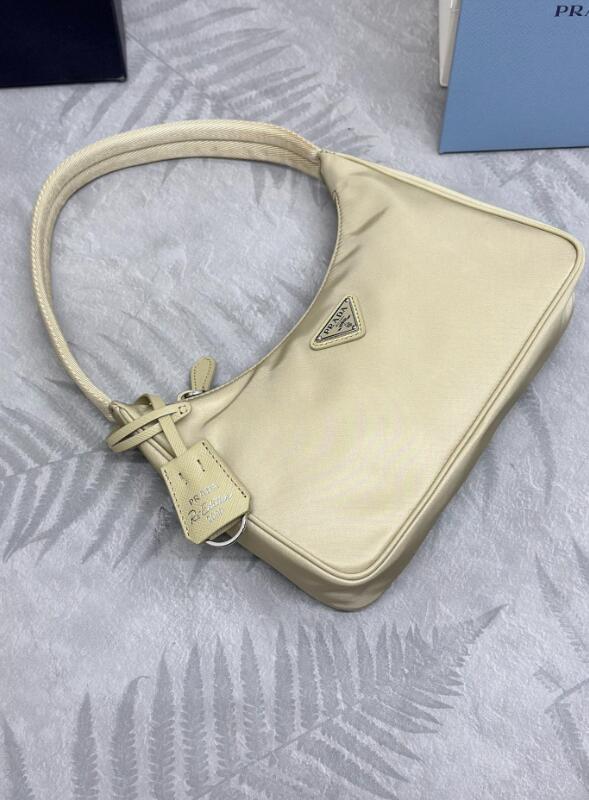Dragons Bags Bags

 - PD Bags - 057