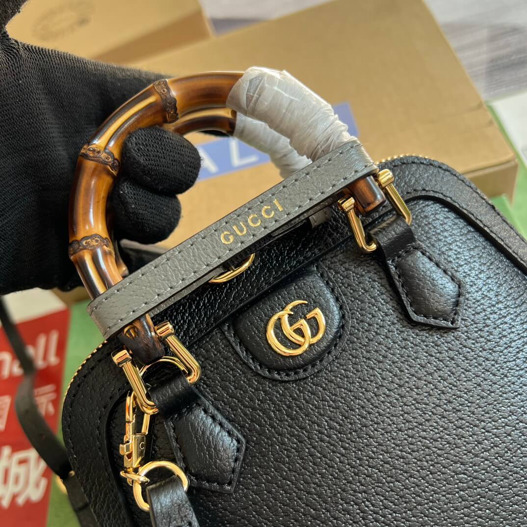 VBS 715775 Dionysus Mini Tote Bag totes 20CM black
