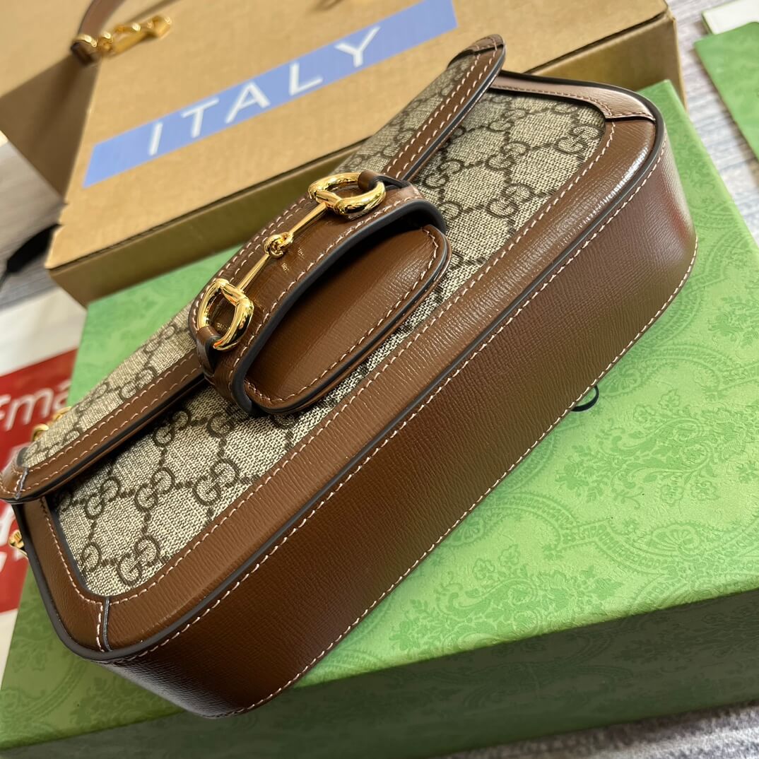 VBS 735178 Horsebit 1955 shoulder bag 24CM brown pvc