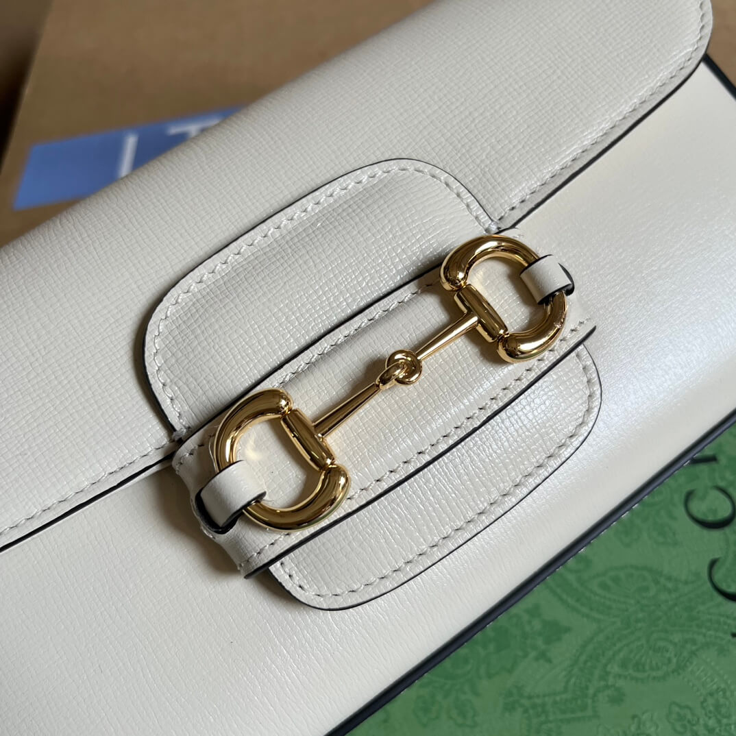 VBS 735178 Horsebit 1955 shoulder bag 24CM white