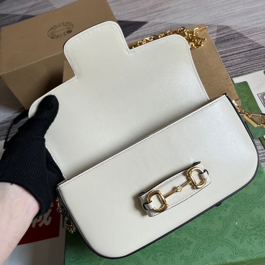 VBS 735178 Horsebit 1955 shoulder bag 24CM white