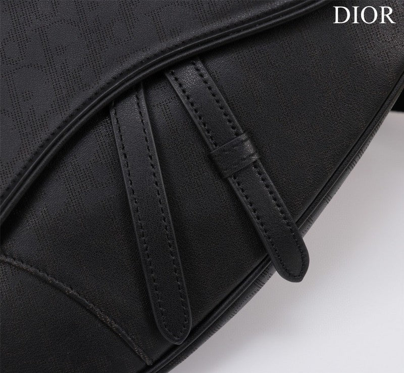 Dragons Bags Detail