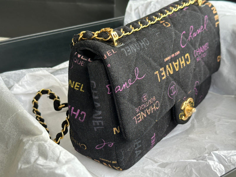 Dragons Bags Detail