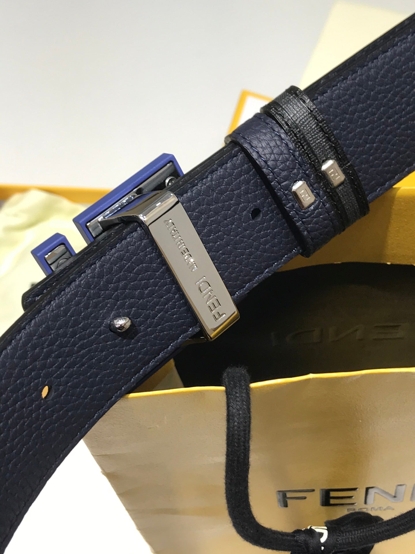 VBS -Luxury BELTS 008