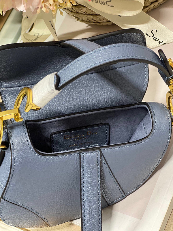 Dragons Bags Detail