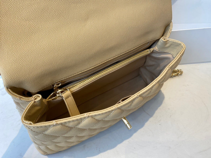 Dragons Bags Detail