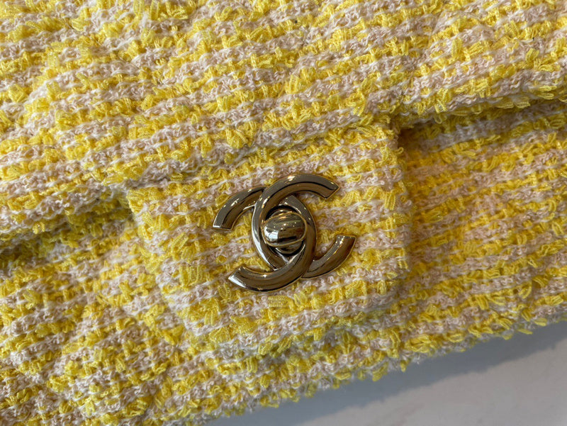 Dragons Bags Detail