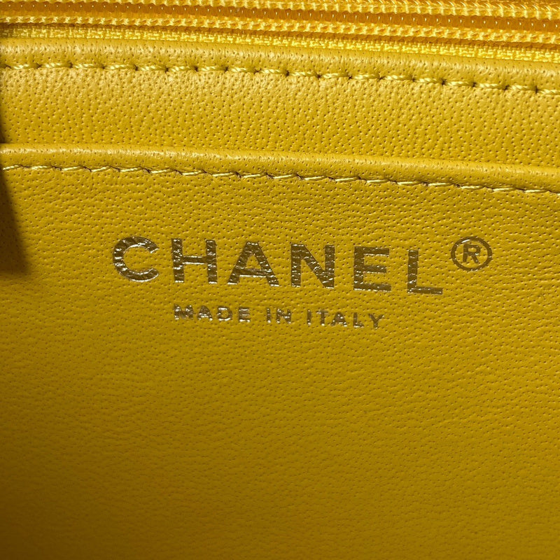 Dragons Bags Detail