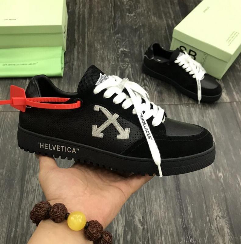 Dragons Bags Detail