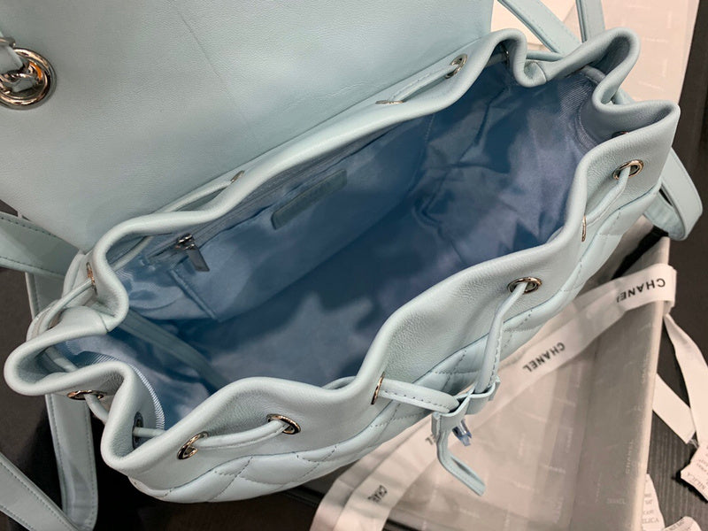 Dragons Bags Detail